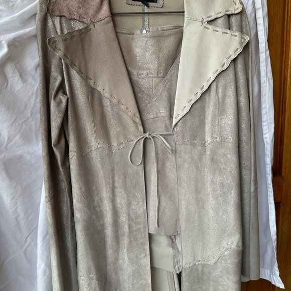 Women’s suede leather 3 piece set - Picture 2 of 8